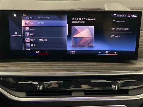 Used 2023 BMW X7 xDrive40i w/ Premium Package image 18