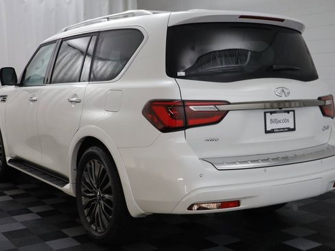 Used 2023 INFINITI QX80 Premium Select w/ Cargo Package image 16