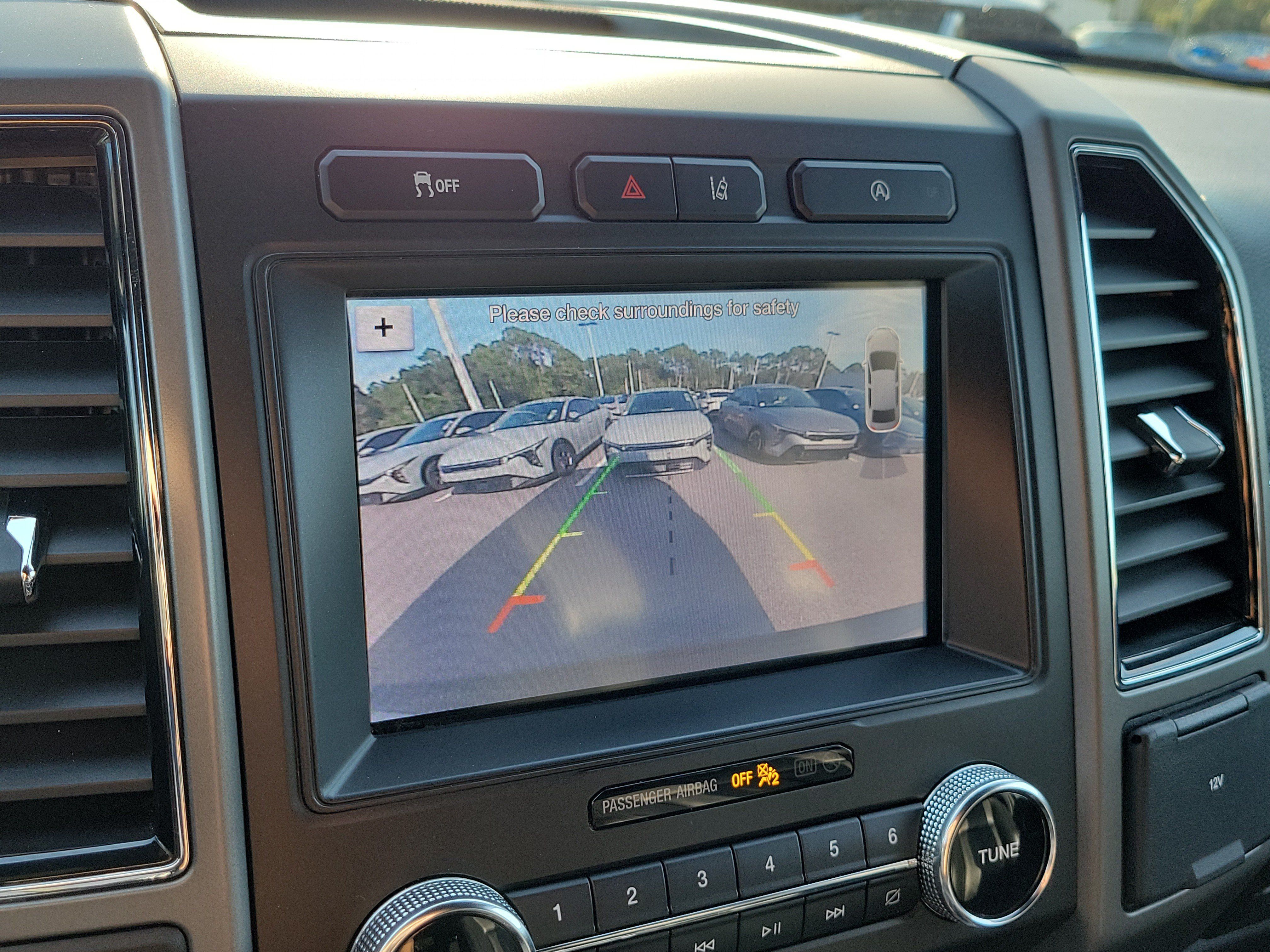 Used 2019 Ford Expedition XLT w/ Equipment Group 202A RWD image 33