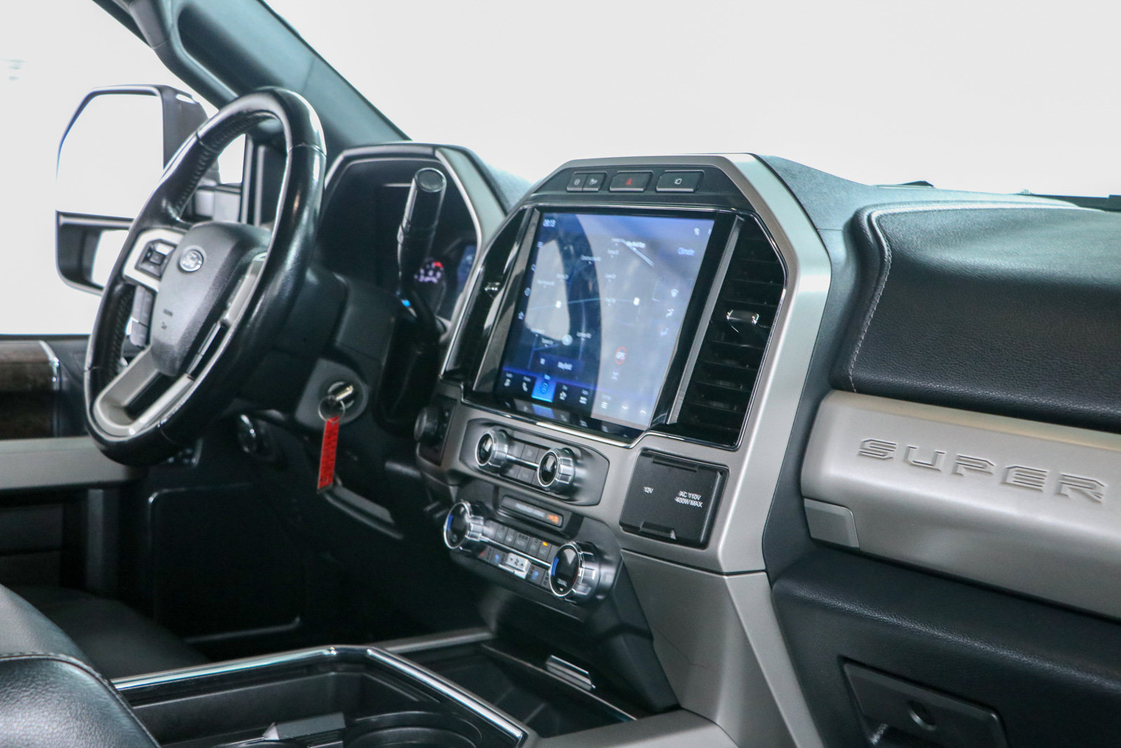 Used 2022 Ford F250 Lariat w/ Black Appearance Package AWD/4WD image 27