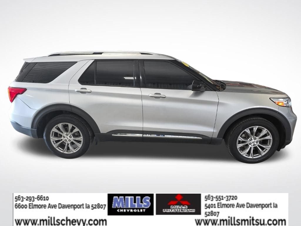 Used 2022 Ford Explorer Limited AWD/4WD image 6