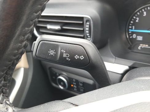 Used 2023 Ford Explorer XLT w/ Equipment Group 202A image 45