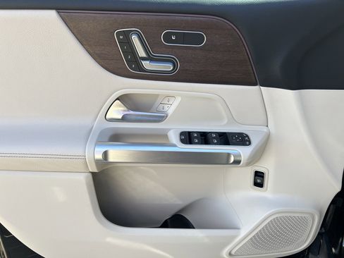 Certified 2023 Mercedes-Benz GLB 250 250 image 14