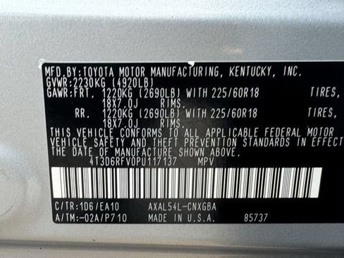 Used 2023 Toyota RAV4 Limited AWD/4WD image 30