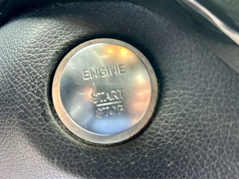 Used 2017 Mercedes-Benz GLE 350 4MATIC image 26