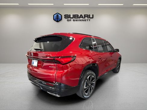 Used 2026 Buick Enclave Sport Touring w/ Power Package FWD image 5