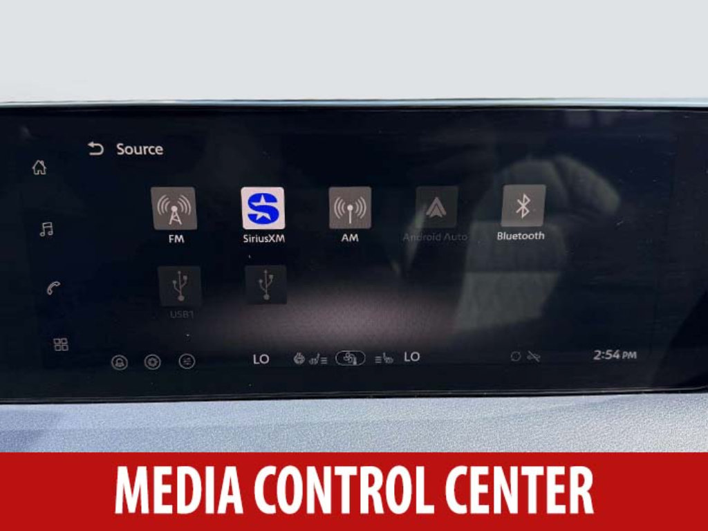Used 2026 Nissan Sentra SL w/ Floor Mat Package FWD image 9
