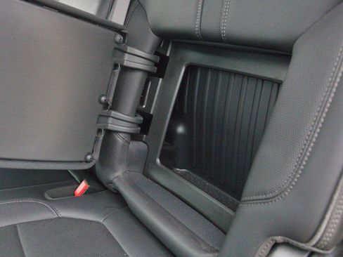 Used 2021 Chevrolet Silverado 3500 High Country w/ Technology Package image 35