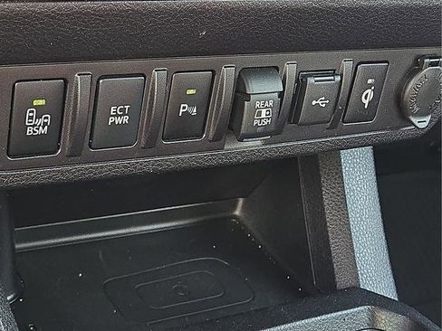 Used 2023 Toyota Tacoma TRD Pro AWD/4WD image 25