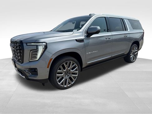 New 2026 GMC Yukon XL Denali Ultimate AWD/4WD image 12