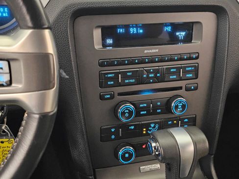 Used 2012 Ford Mustang Premium RWD image 10