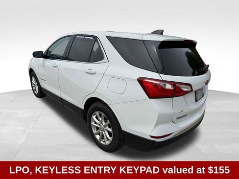 Used 2018 Chevrolet Equinox LT FWD image 4