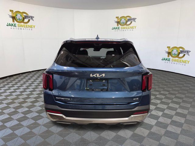 Certified 2025 Kia Sorento SX Prestige AWD/4WD image 9