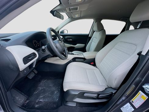New 2026 Honda HR-V LX image 14
