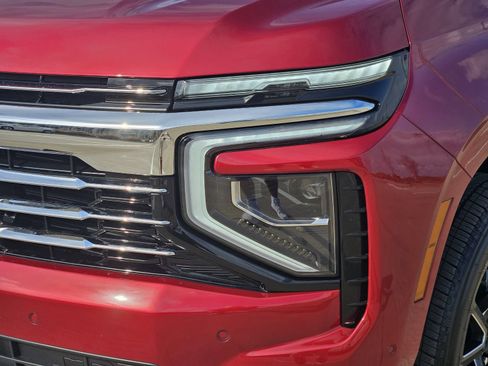 New 2026 Chevrolet Suburban LT w/ Comfort Package RWD image 10