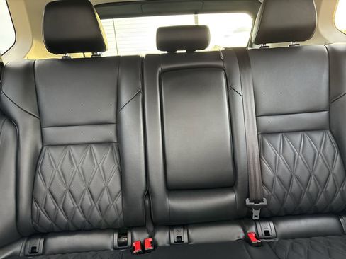 Used 2023 Nissan Rogue Platinum w/ Platinum Premium Package image 23