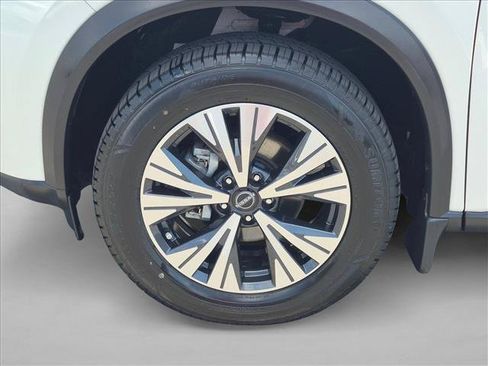 Used 2023 Nissan Rogue SV w/ SV Premium B Package FWD image 21