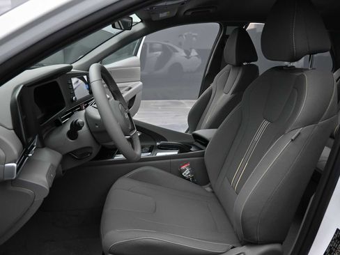 New 2026 Hyundai Elantra Sport image 15