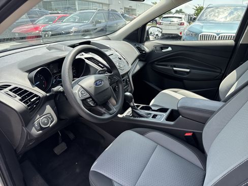 Used 2017 Ford Escape SE AWD/4WD image 12