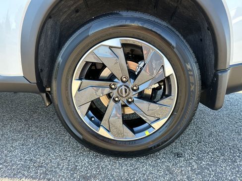 New 2026 Nissan Rogue SV image 20