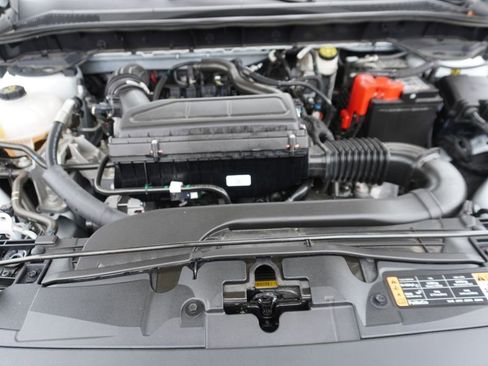 Certified 2025 Ford Escape ST-Line w/ Tech Pack #1 FWD image 23