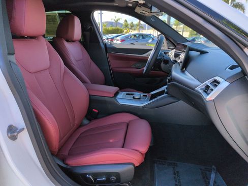 Used 2025 BMW i4 M50 w/ Premium Package image 33