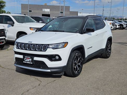 Used 2025 Jeep Compass Limited AWD/4WD image 8
