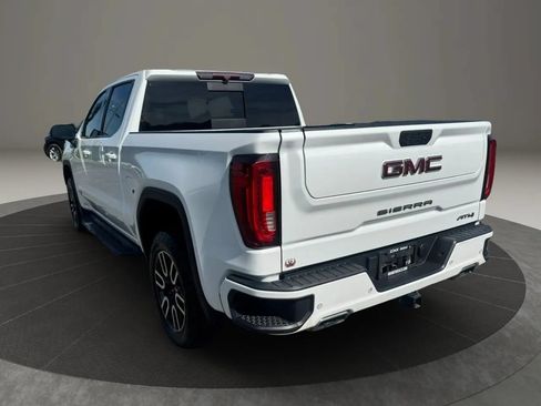 Used 2020 GMC Sierra 1500 AT4 w/ AT4 Premium Package AWD/4WD image 3