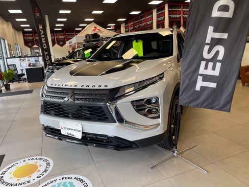 New 2026 Mitsubishi Eclipse Cross AWD image 3