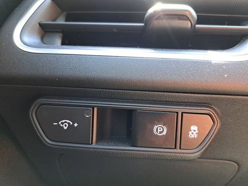 Used 2025 Kia K4 FWD image 15