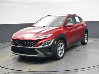 Used 2023 Hyundai Kona SEL video 2