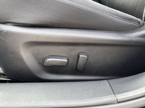 Used 2025 Nissan Altima 2.5 SV FWD image 22