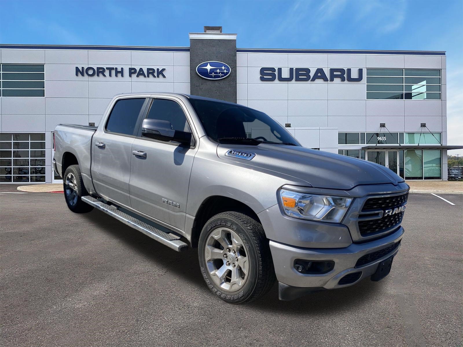 Used 2024 RAM 1500 Lone Star AWD/4WD image 3