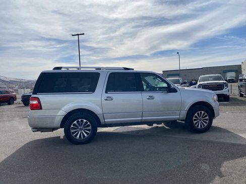 Used 2017 Ford Expedition EL Platinum image 22