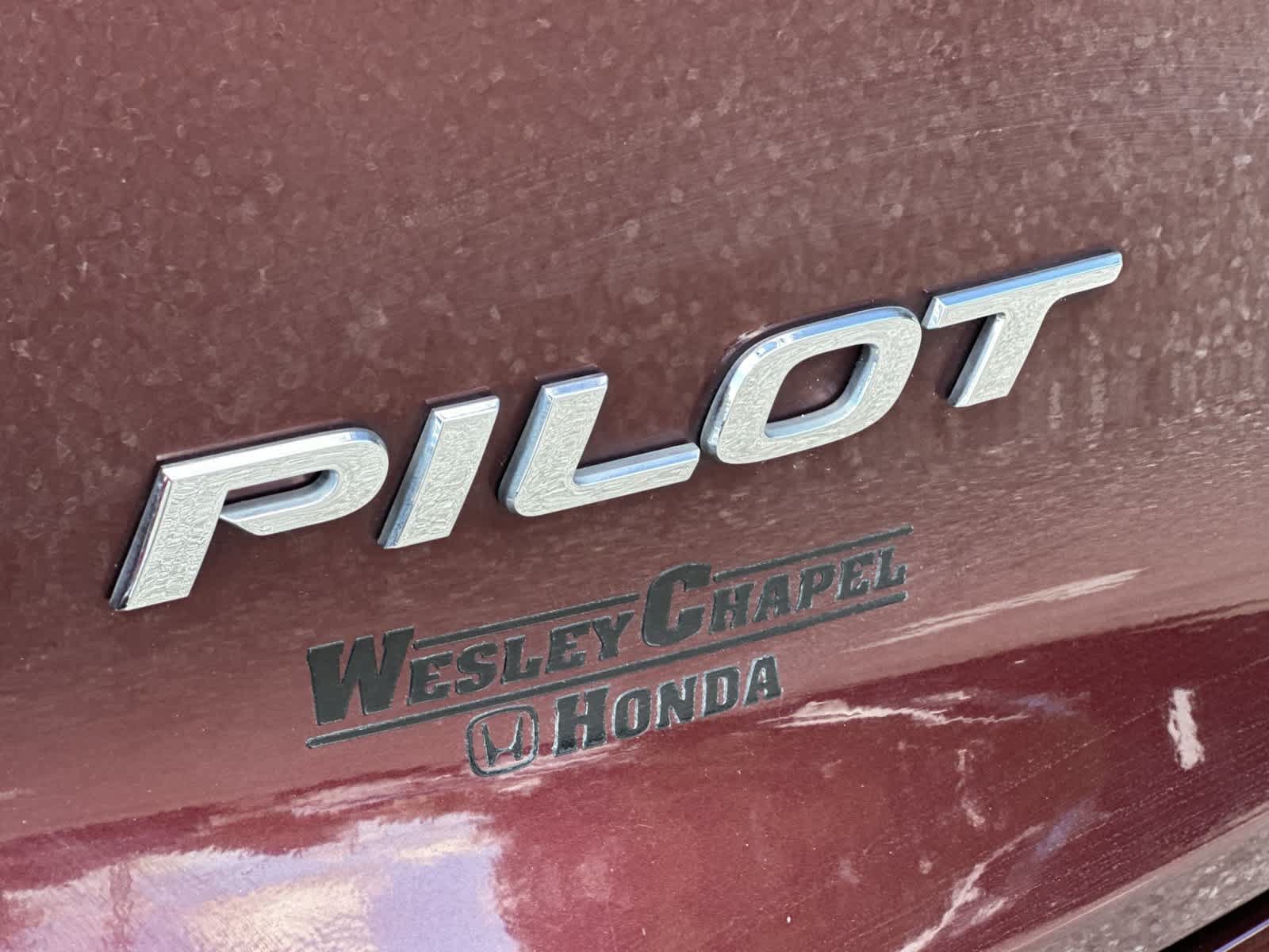 Used 2018 Honda Pilot EX image 11