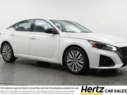 Used 2025 Nissan Altima 2.5 SV