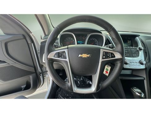 Certified 2017 Chevrolet Equinox LT w/ Convenience Package image 22