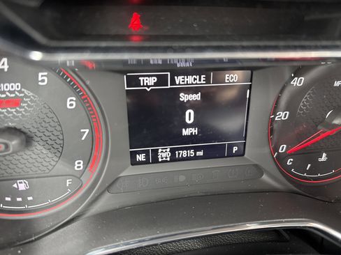 Used 2023 Chevrolet TrailBlazer RS w/ Convenience Package image 21