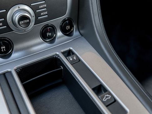 Used 2009 Aston Martin DB9 Volante image 22
