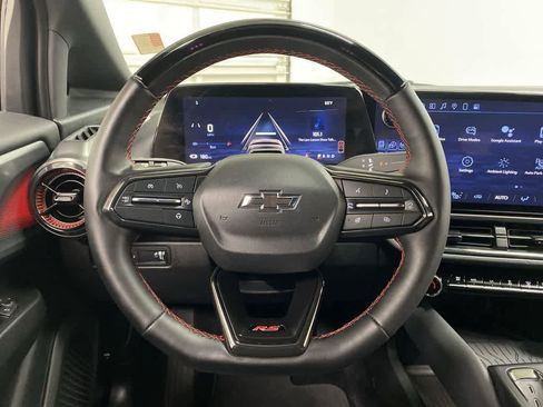 Used 2024 Chevrolet Equinox EV RS image 21