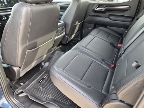 Certified 2022 GMC Sierra 1500 SLT w/ SLT Convenience Package image 15