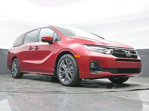 New 2026 Honda Odyssey Touring image 26
