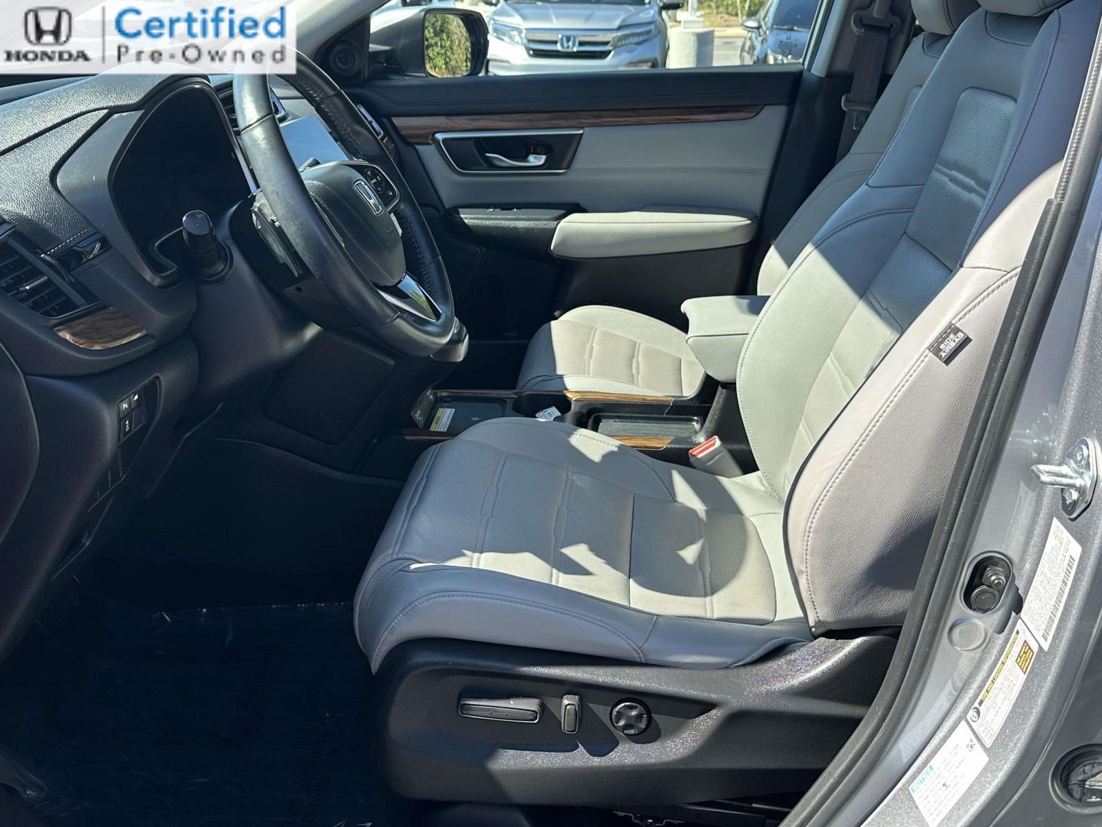 Certified 2022 Honda CR-V Touring image 4