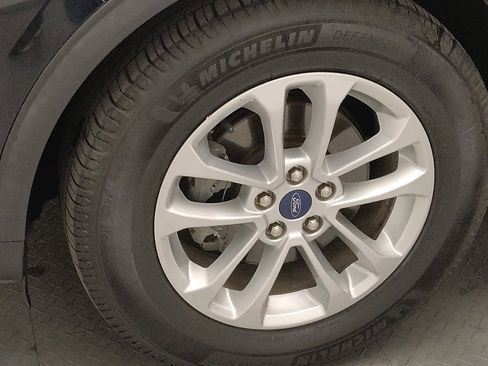 Used 2020 Ford Escape SE image 31