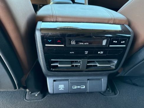 Certified 2024 Acura MDX SH-AWD w/ Technology Package image 14