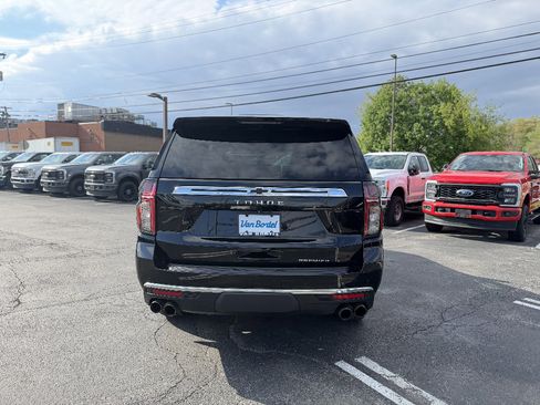 Used 2021 Chevrolet Tahoe Premier AWD/4WD image 6