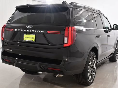 New 2027 Ford Expedition Platinum w/ Platinum Ultimate Package AWD/4WD image 12