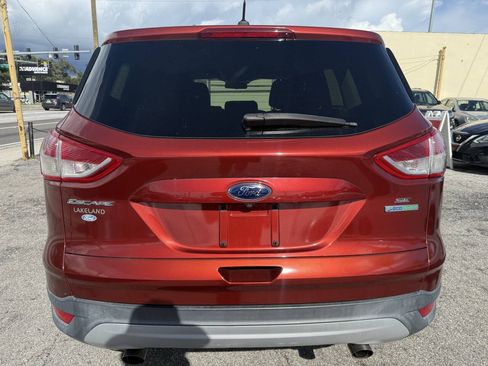 Used 2015 Ford Escape SE FWD image 6