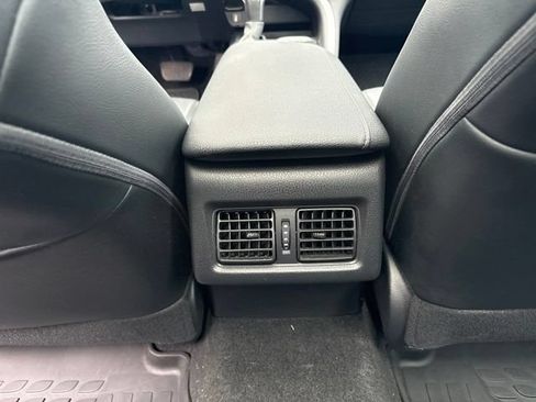 Used 2020 Toyota Camry XSE AWD/4WD image 27