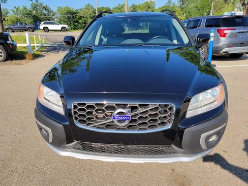 Used 2014 Volvo XC70 T6 AWD/4WD image 9